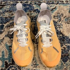 Norda White and Orange Athletic Shoes